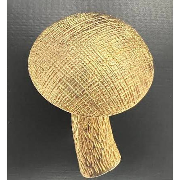 Authentic Vintage Castlecliff Signed Gilded  3-D Mushroom Brooch - Picture 1 of 6